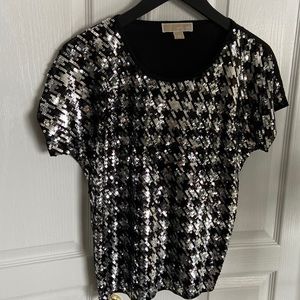 MICHAEL KORS Houndstooth Black/Silver Pattern Sequined Front Top